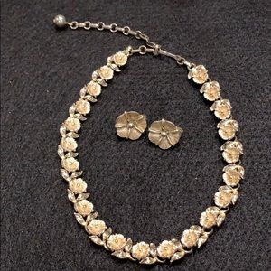 Vintage Lisner Necklace and Clip Earring Set